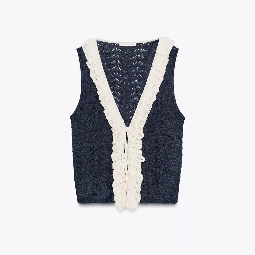 NWT ZARA Ruffle Top - Picture 3 of 5